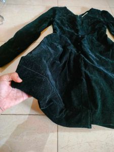 Classy Velvet Dress 🦁🪂🥷☄️🪐🕴️