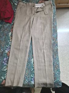 Light Beige Formal Trousers – Size 32(Loose Fit)