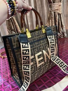 FENDI GOLD Bag Superb Condition