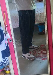 Jordan Low Top Sneakers