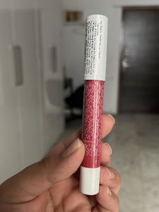 upopened Kay Beauty Lip Crayon