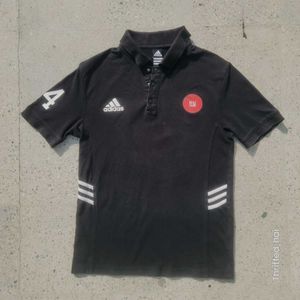 Adidas Black T shirt ⚡️