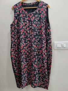 Floral Sleeveless Kurta