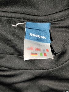 Reebok Black Graphic T-Shirt Gym wear