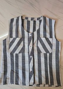 Plaid Sleeveless Top