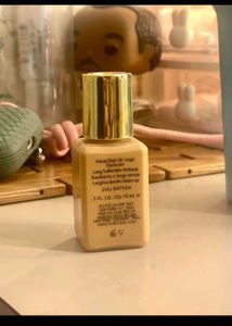 ESTEE LAUDER DOUBLE WEAR FOUNDATION