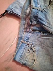 2 Levi&#39;s Jeans For Men