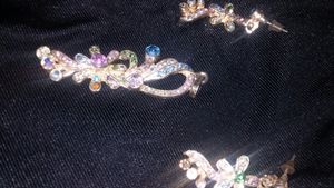 Pendant Set With Chain