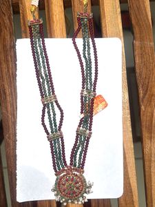 Elegant Layered Necklace