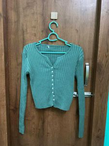 Trendy Green Ribbed Knit Top