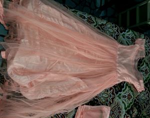 90%off💥 Peach Net Gown With Stones Embroidery