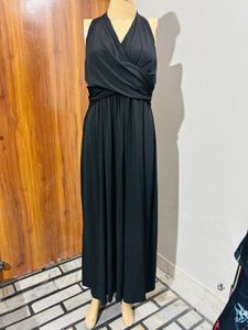 Elegant Black Maxi Dress
