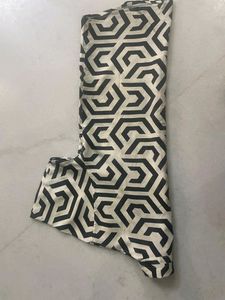 Unisex Collared Black &amp; white Buttoned Shirt