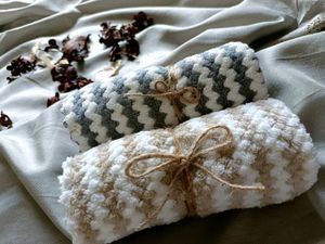 Microfiber Premium Hand Towels!