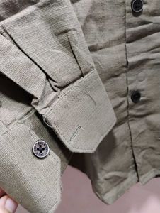 Men&#39;s Olive Green Shirt