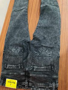 Acid Wash Jeans