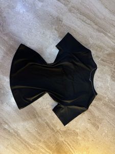 Chic Black Bodycon Top.SIZE-30-36.BRAND NEW