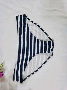 🇳🇿💫♥️ Striped Imported Bottom Wear