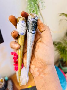 2 Mehndi Cones