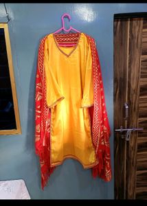 Elegant Yellow Silk Embroidered Salwar Kameez
