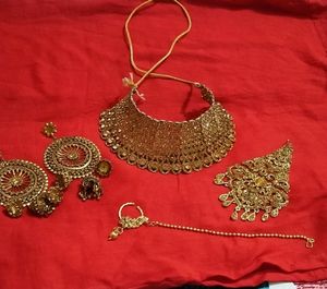 Neckless Set