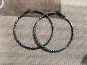Elegant Round Earring