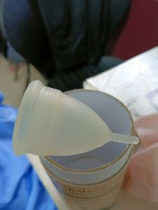 Carmesi Menstrual Cup