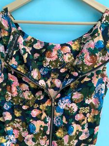 &#34;Floral Elegance: Fit and Flare Summer Dress