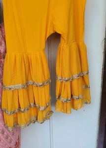 HALDI BEAUTIFUL 😍 SHARARA SET