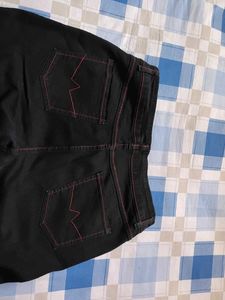Beautiful Women&#39;s Black Jeans