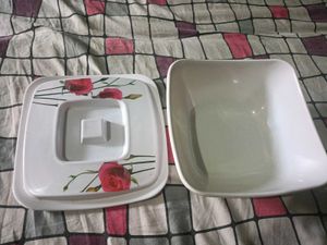 Square Bowl with Lid
