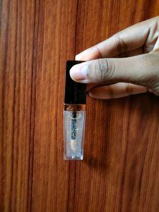 Manish Malhotra Gold Flake Lip Gloss