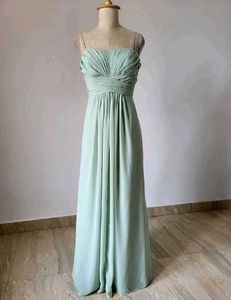 Sale🎉🎊Elegant Green Gown
