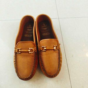 Stylish Women&#39;s Loafers