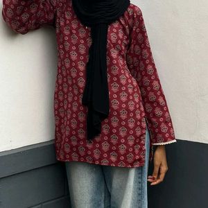 Bell Sleeves Kurti (Completely New)