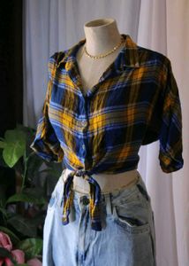 Nuon Plaid Tie-Front Top
