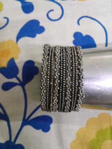 Metal Bangles Set