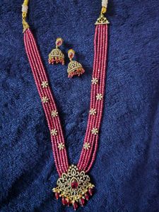 Elegant Red Beaded Necklace Set