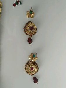 Gold Necklace and Earrings Set