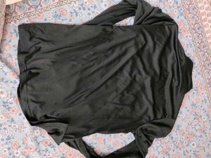 Gym Top With Thumb Hole