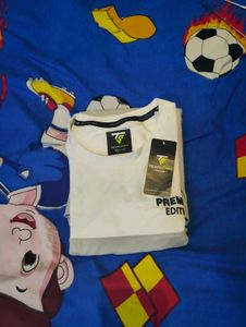 Trendy Graphic Print T-Shirt