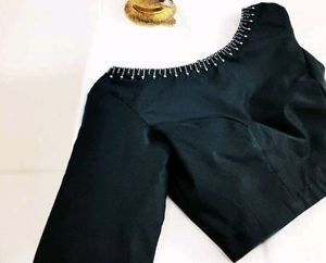 Aari Work Blouse Below 1000Rs.. UNSTITCHED .. Stitch Also Available But..U Need To Pay Extra (320rs)
