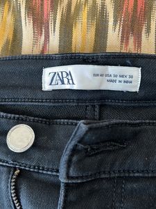 Zara Black Jeans - Size  36 Siz