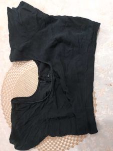 7 Blouse, In Good Condition For Summers