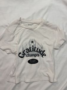 Graphic Tee - Gratitude Changes