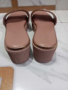 Women Sandil