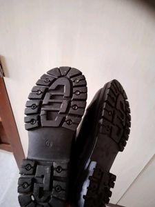 Chelsea Boots