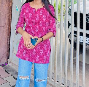 Pink Printed Kurti