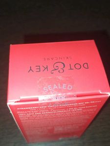 Dot &amp; Key Strawberry Dew Tinted Sunscreen SPF 50+