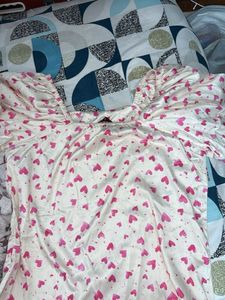 Heart Print Puff Sleeve Top